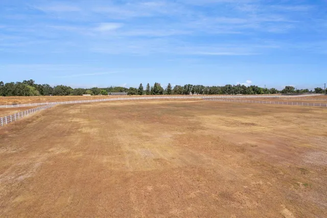 $1,040,888 | 9240 Stablegate Road, Wilton, CA 95693