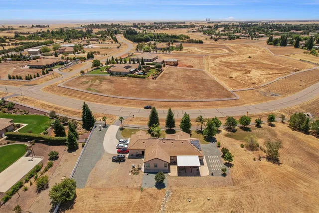$1,040,888 | 9240 Stablegate Road, Wilton, CA 95693