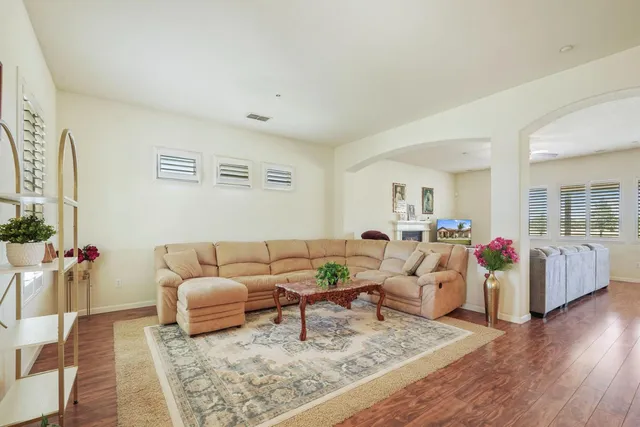 $1,040,888 | 9240 Stablegate Road, Wilton, CA 95693