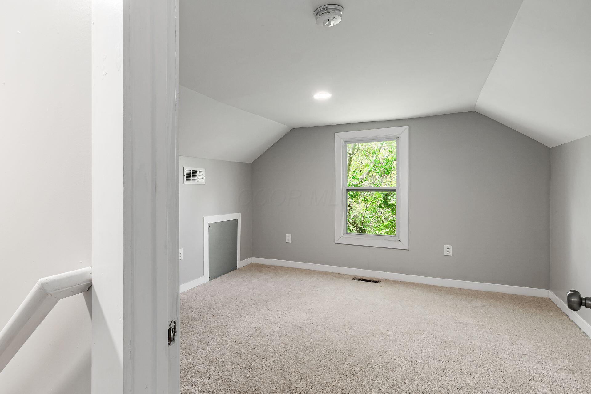 168 London Road Delaware, OH 43015 - Photo 23 of 43 027_44e77e91_K 168 London 028