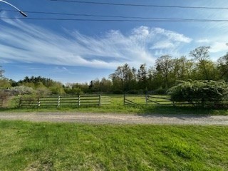 37 Smith Road Warwick, MA 01378 - Photo 2 of 21