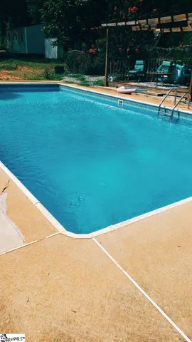 $355,000 | 114 Hillview Circle, Anderson, SC 29621