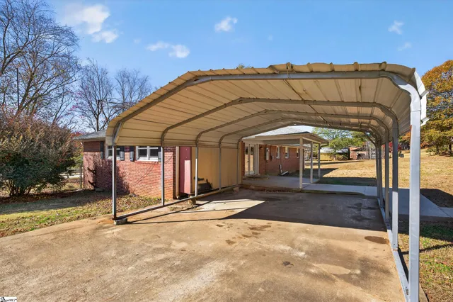 $355,000 | 114 Hillview Circle, Anderson, SC 29621