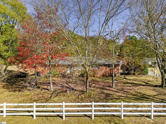 $355,000 | 114 Hillview Circle, Anderson, SC 29621