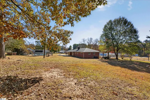 $355,000 | 114 Hillview Circle, Anderson, SC 29621