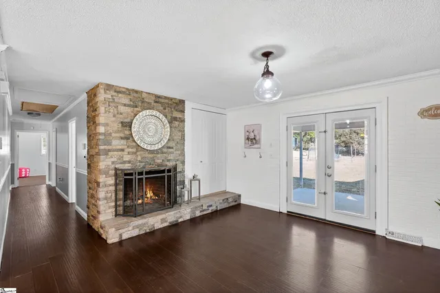 $355,000 | 114 Hillview Circle, Anderson, SC 29621