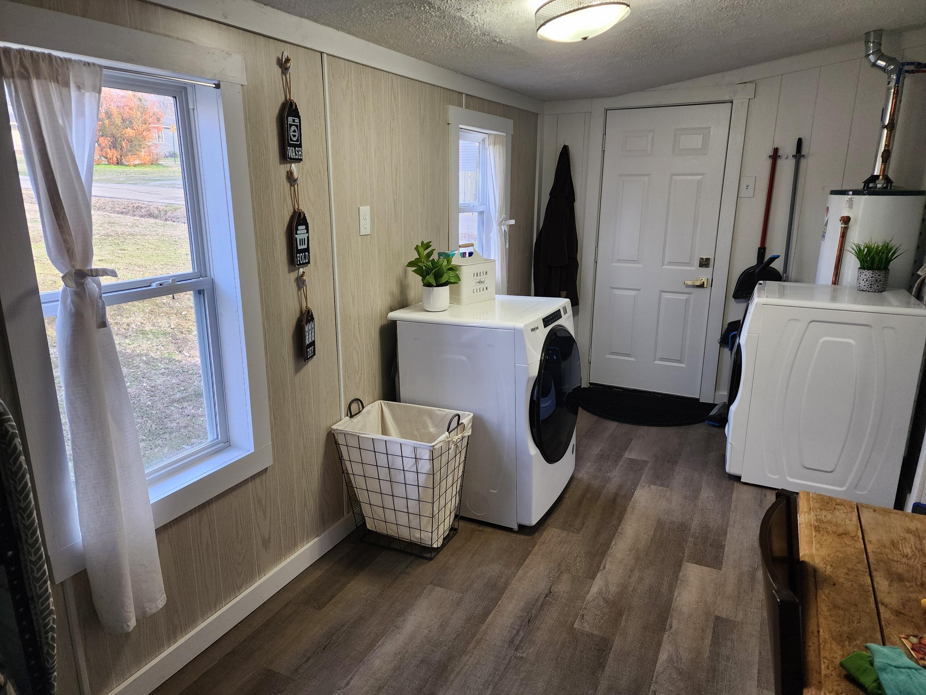 1100 North Mansfield Road Ava, MO 65608 - Photo 17 of 21 17