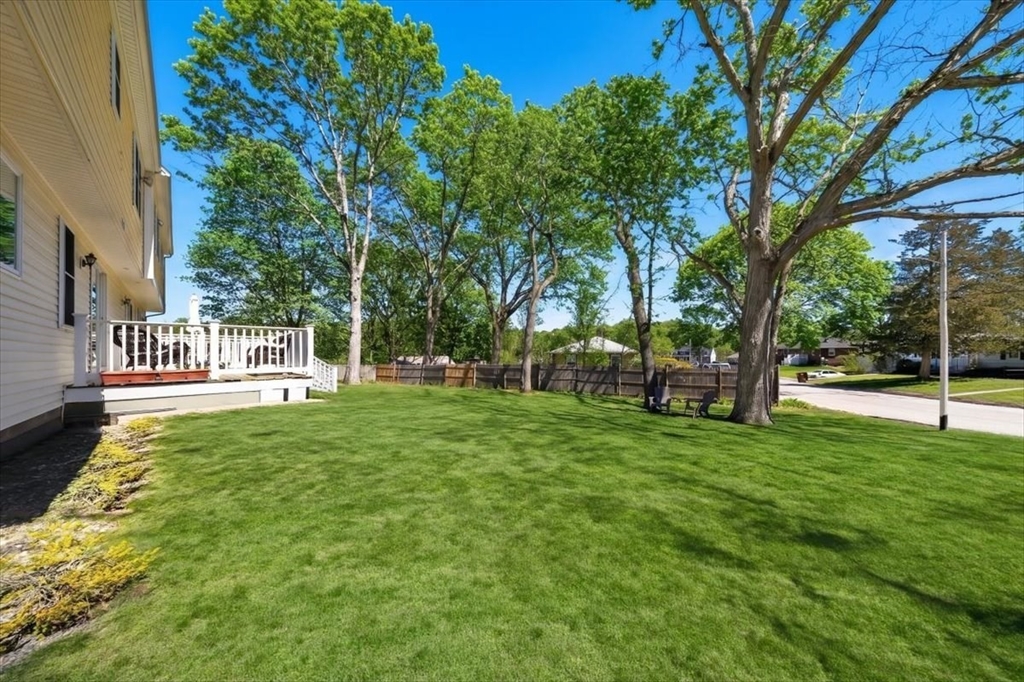 16 Rhodes Place, Unit 16 Hingham, MA 02043 - Photo 21 of 26