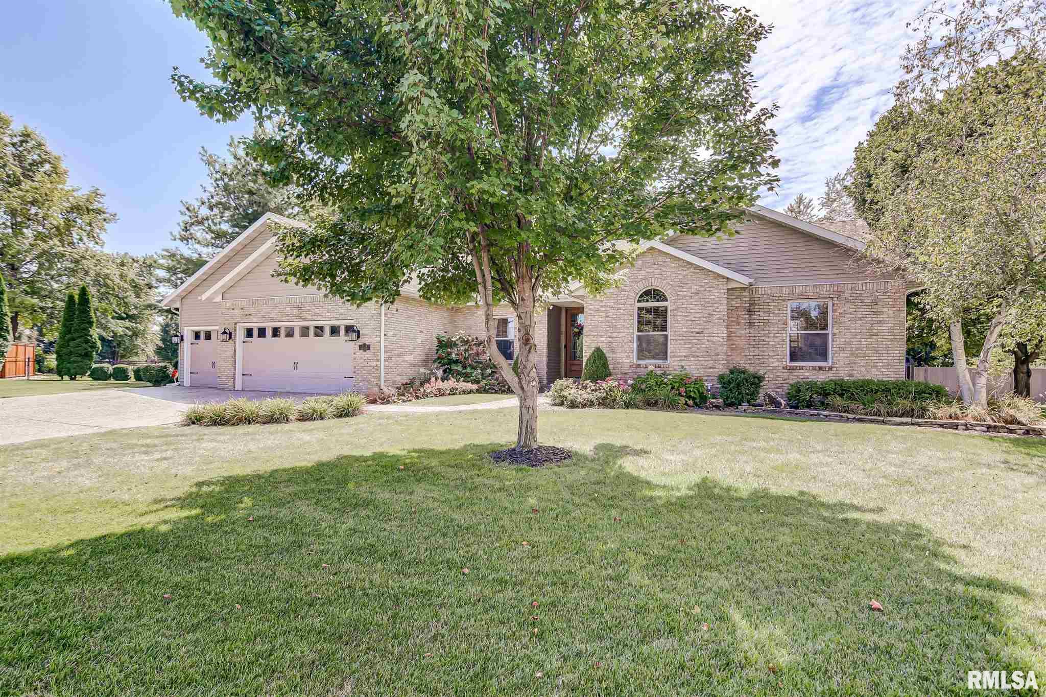 3424 Red Hawk Springfield, IL 62711 - Photo 3 of 45