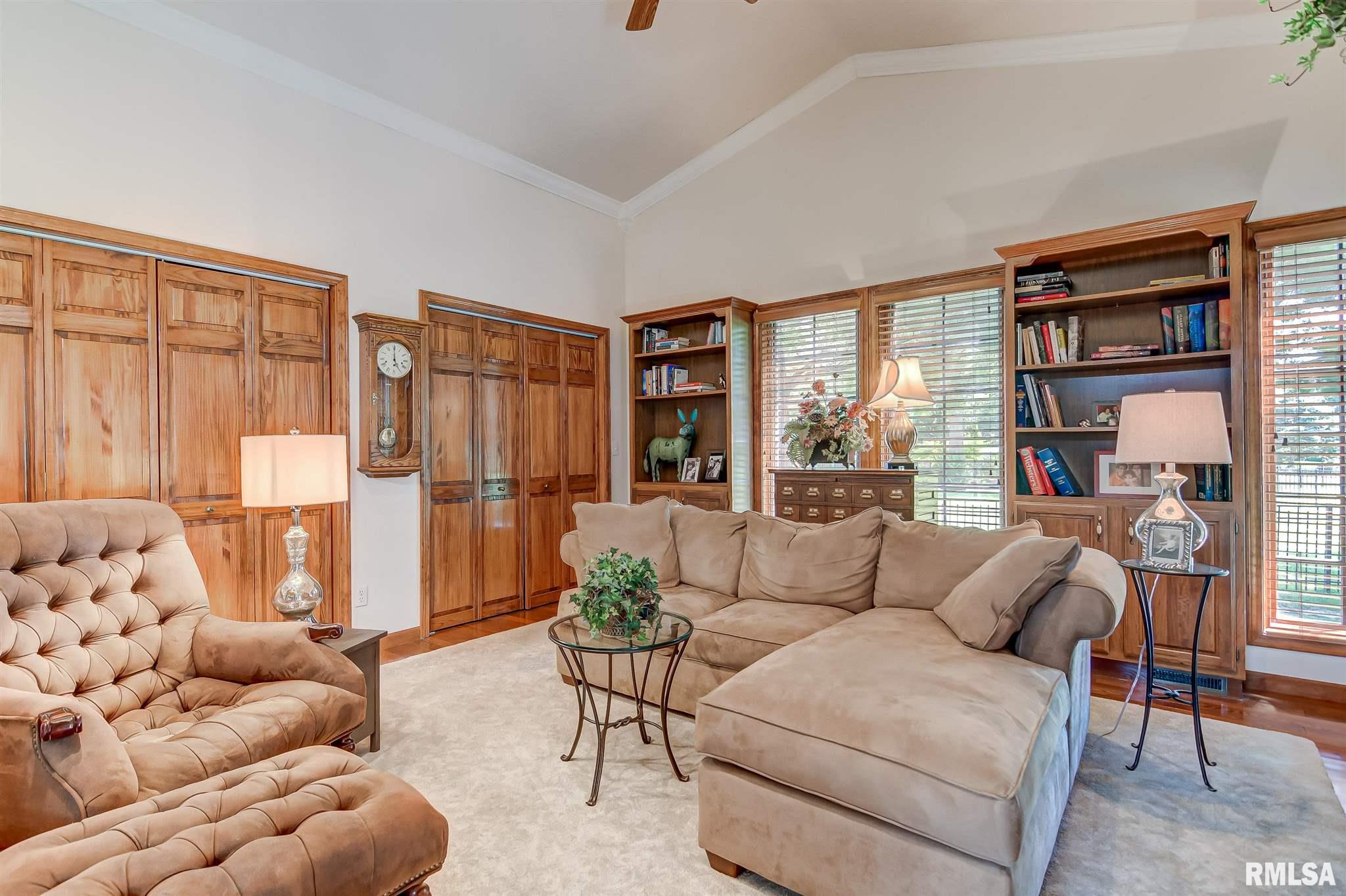3424 Red Hawk Springfield, IL 62711 - Photo 22 of 45