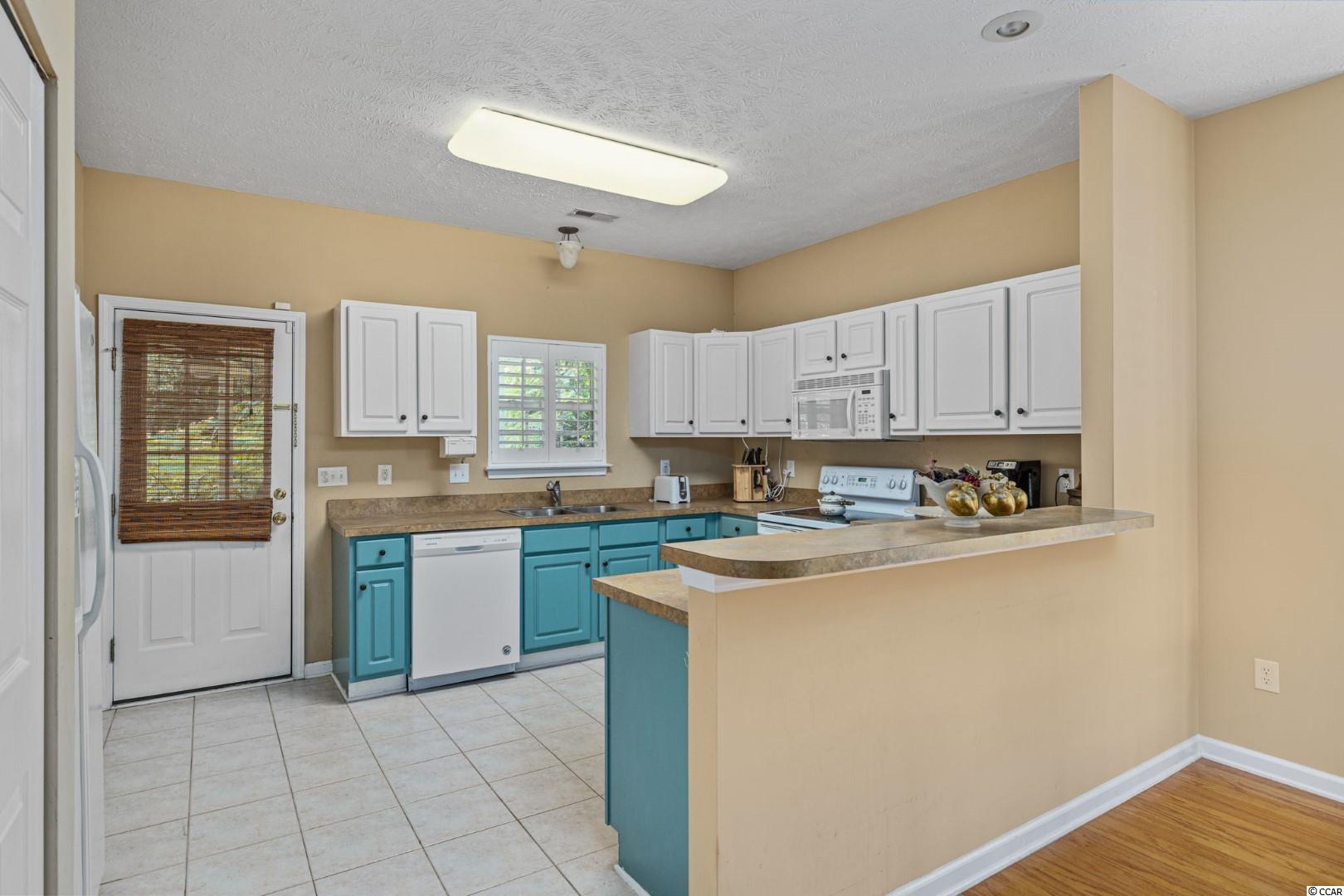 305 Fox Ridge Drive Myrtle Beach, SC 29588 - Photo 7 of 33 Gallery Image 7