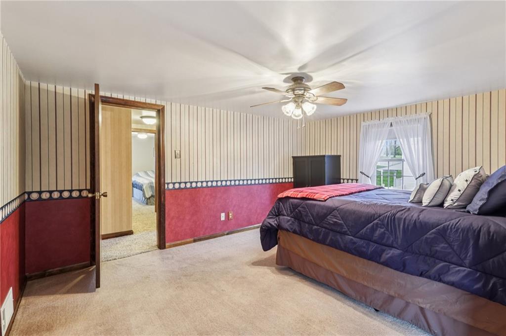 1426 Eastbrook Road New Castle, PA 16101 - Photo 24 of 50