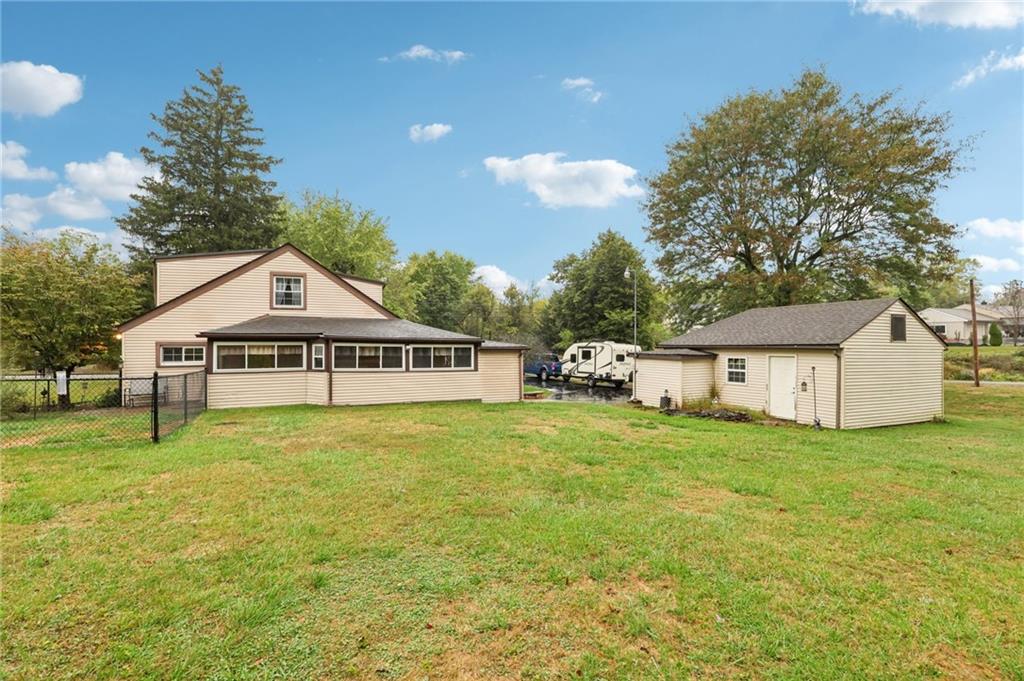 1426 Eastbrook Road New Castle, PA 16101 - Photo 46 of 50