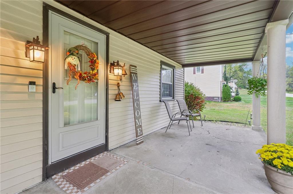 1426 Eastbrook Road New Castle, PA 16101 - Photo 5 of 50