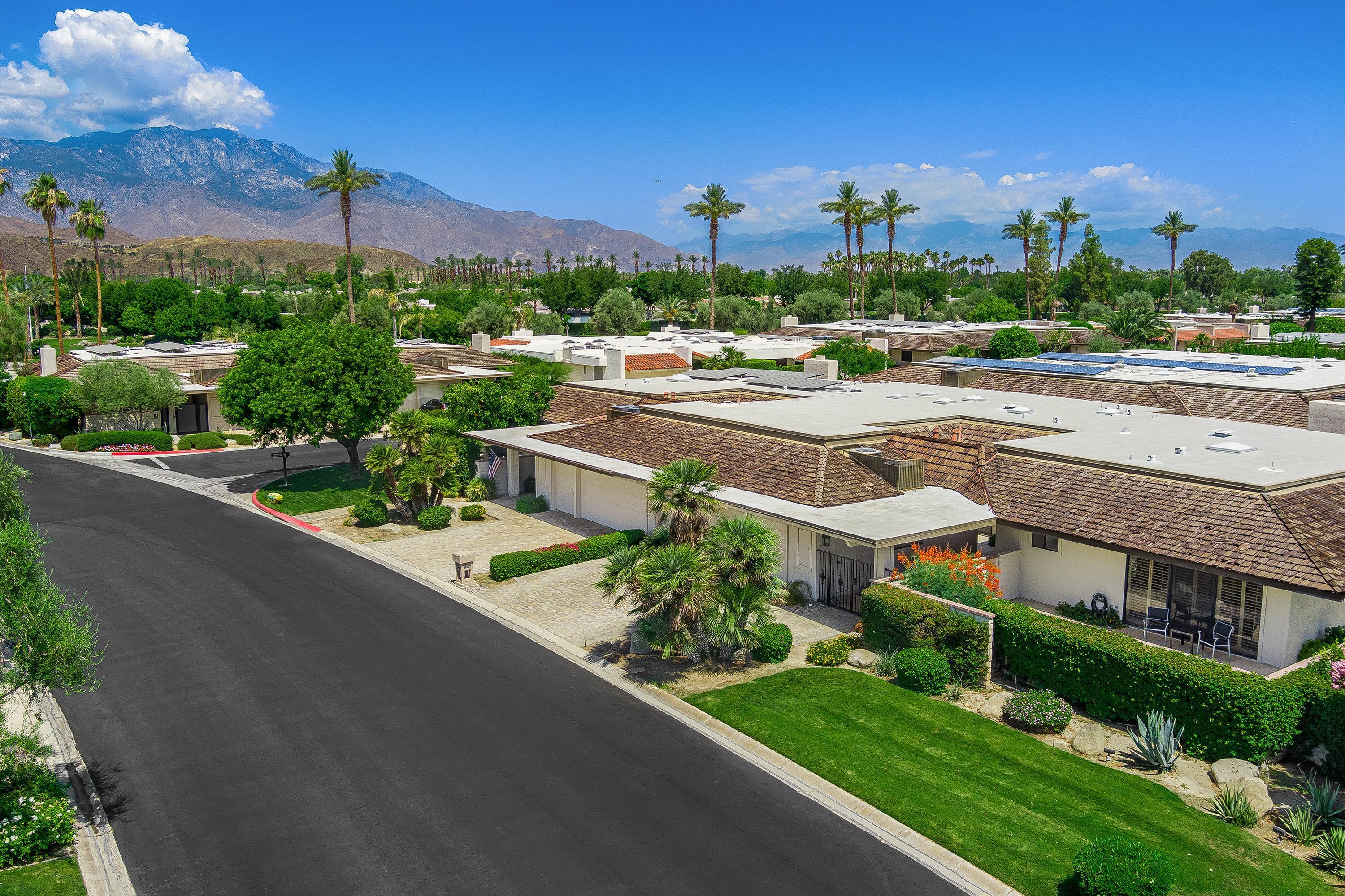34 Duke Drive Rancho Mirage, CA 92270 - Photo 2 of 48 SE1