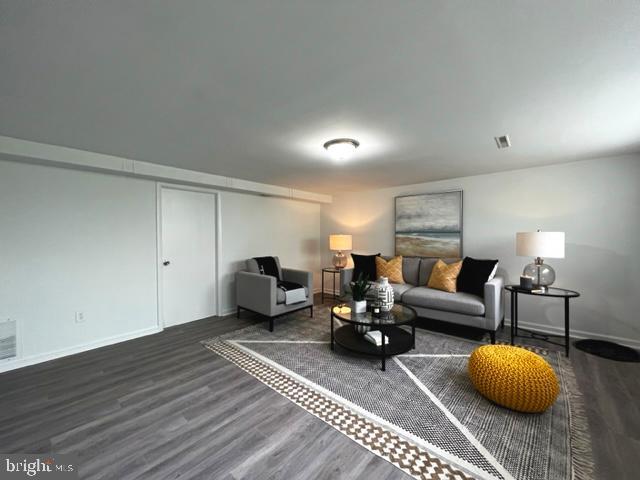 51 Linden Road Burlington, NJ 08016 - Photo 14 of 21