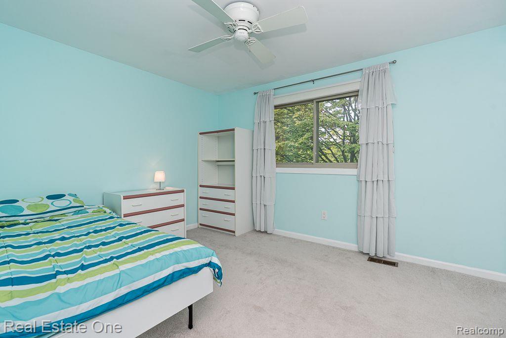 1771 Quincy Drive Rochester Hills, MI 48306 - Photo 26 of 30