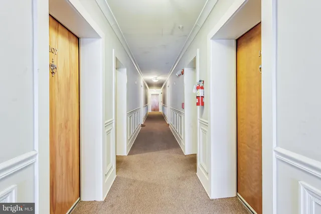 a view of a hallway with a entryway