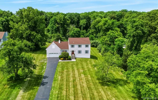 $620,000 | 41 Saddle Ridge Drive, Hopewell Junction, NY 12533