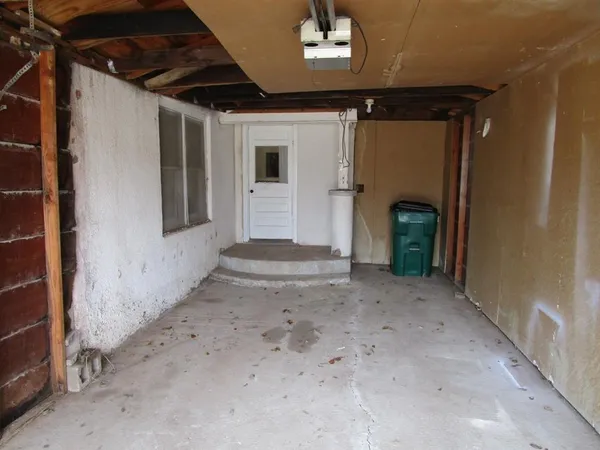 $57,500 | 515 West McLain Street, Seymour, TX 76380