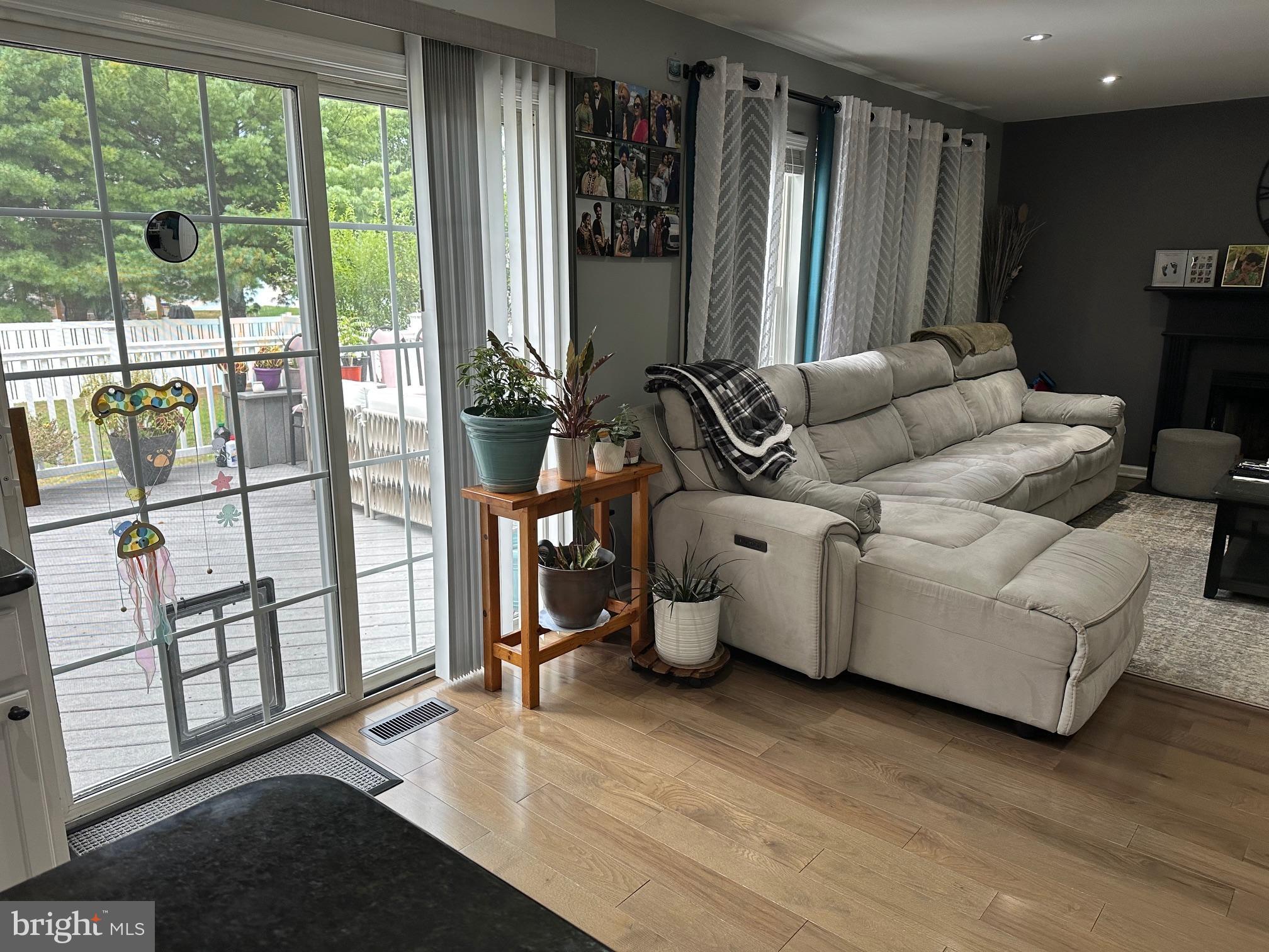 12 Murray Way Blackwood, NJ 08012 - Photo 12 of 46 a living room with furniture and a flat screen tv