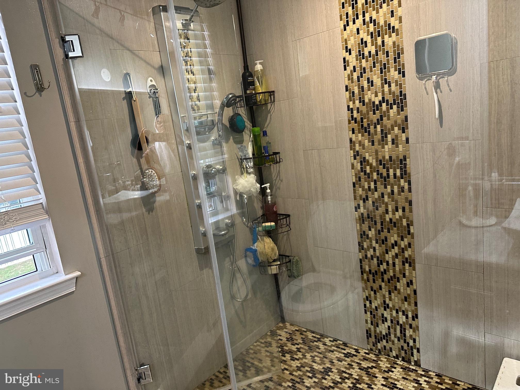 12 Murray Way Blackwood, NJ 08012 - Photo 41 of 46 a bathroom with a shower