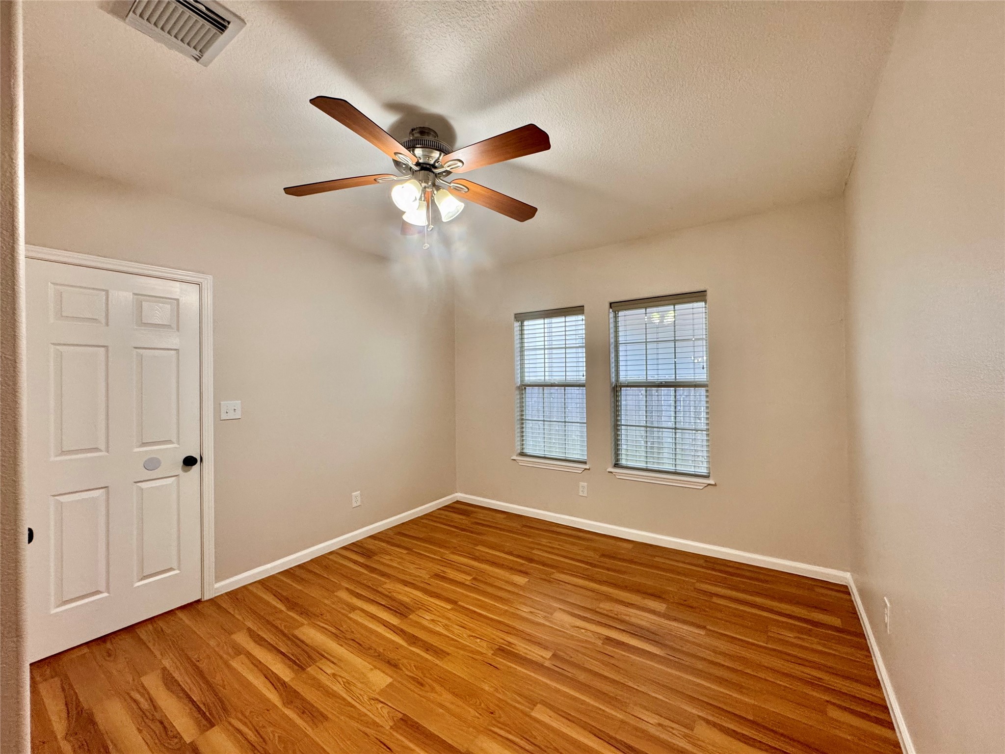 805 Tabor Street Houston, TX 77009 - Photo 14 of 27