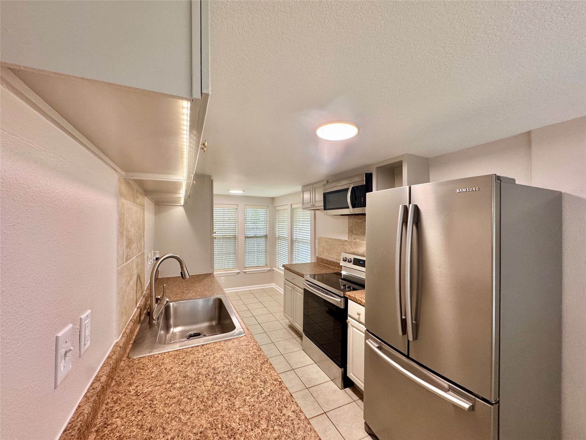 805 Tabor Street Houston, TX 77009 - Photo 17 of 27