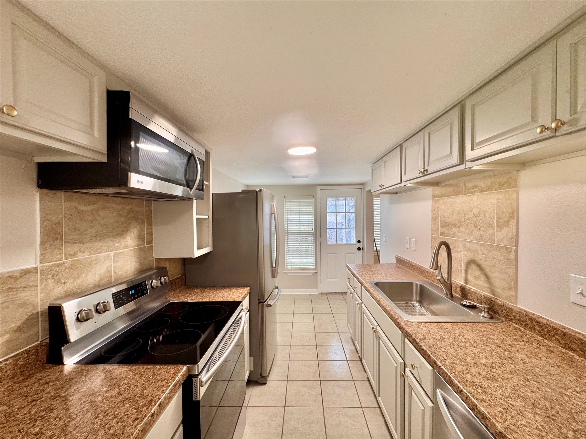805 Tabor Street Houston, TX 77009 - Photo 22 of 27