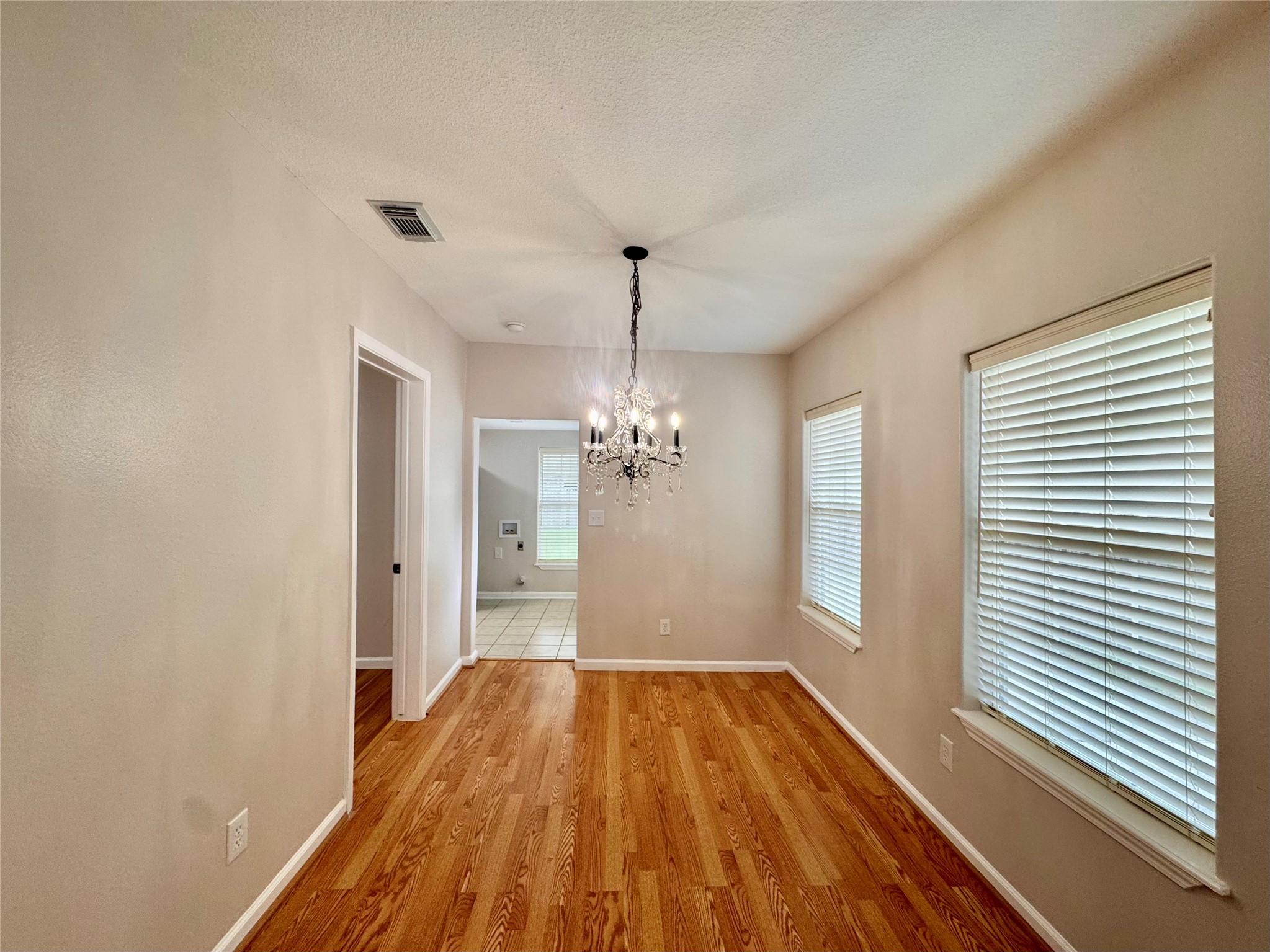 805 Tabor Street Houston, TX 77009 - Photo 5 of 27