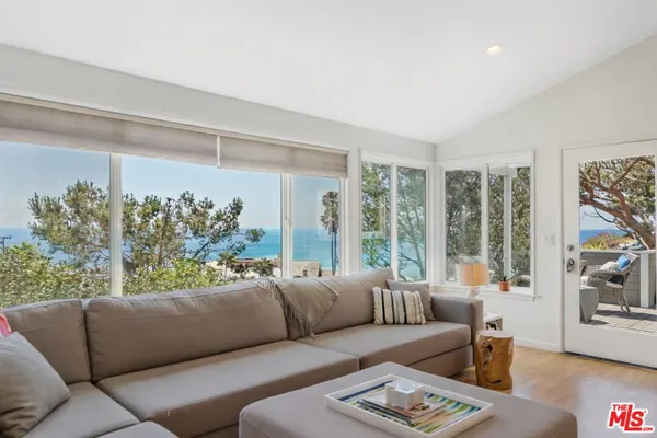 $2,895,000 | 99 Paradise Cove Road, Malibu, CA 90265