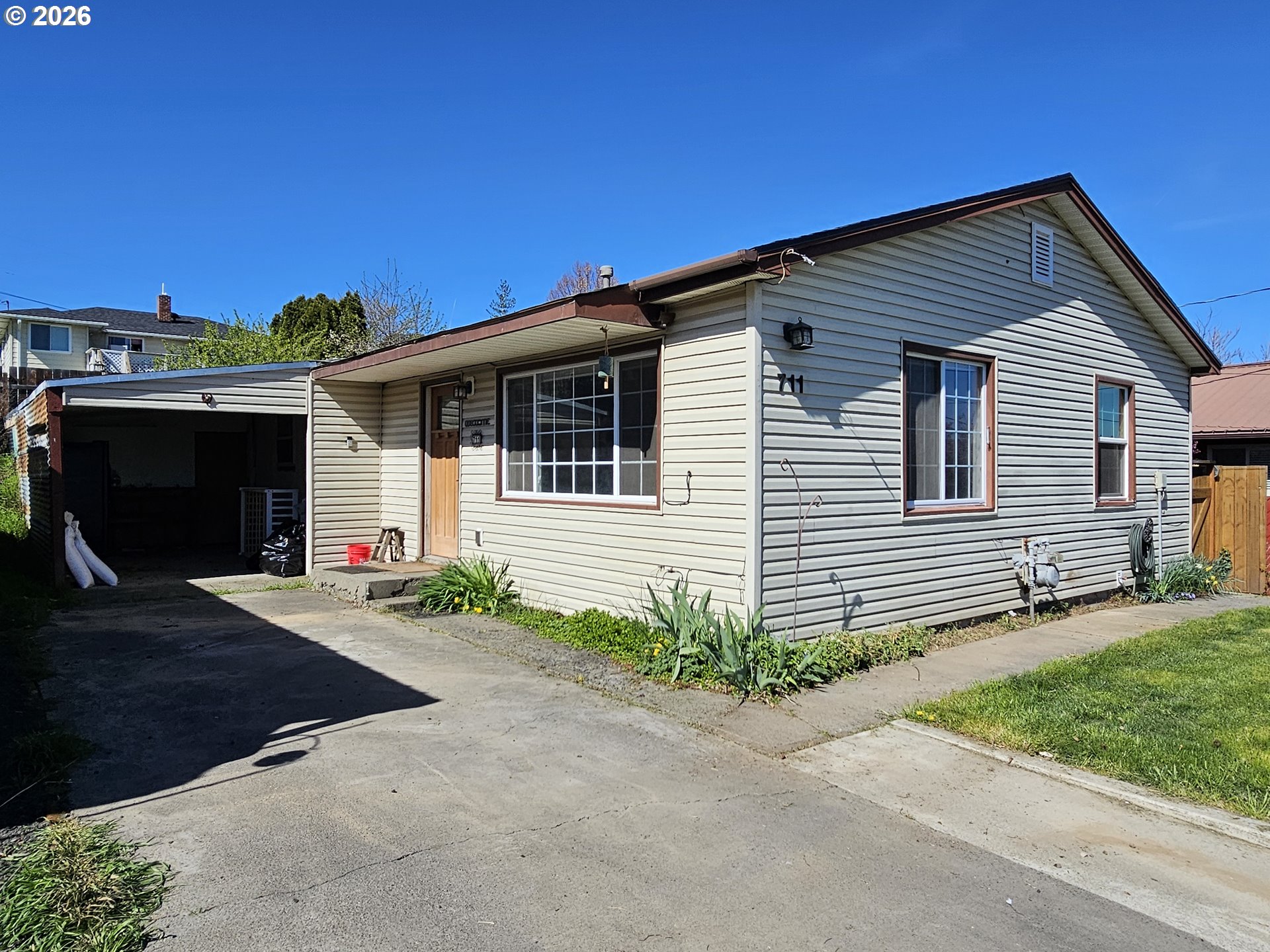 711 Southeast 8th Street Pendleton, OR 97801 - Photo 7 of 34