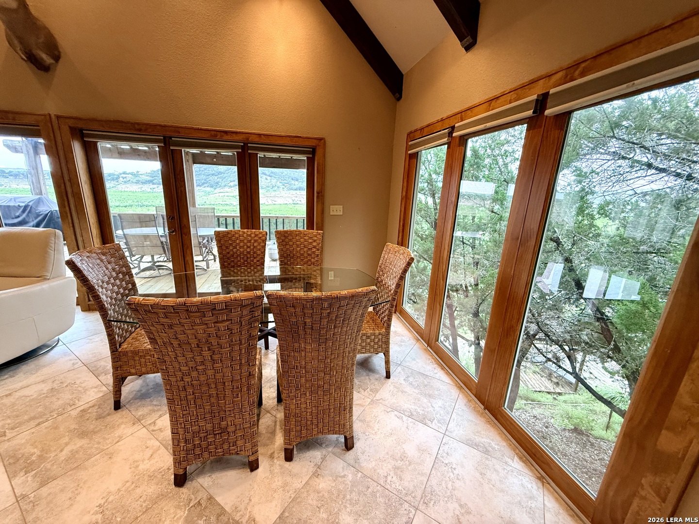 1923 Pebble Beach Road Lakehills, TX 78063 - Photo 11 of 41