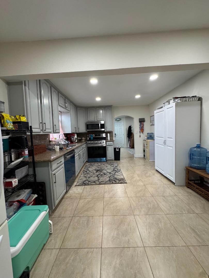 2712 Ferguson Road Gilroy, CA 95020 - Photo 36 of 59