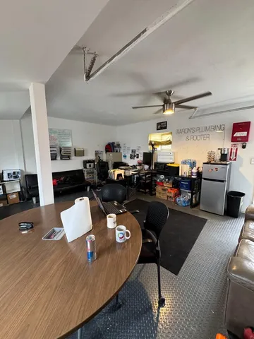 a view of a tennis court