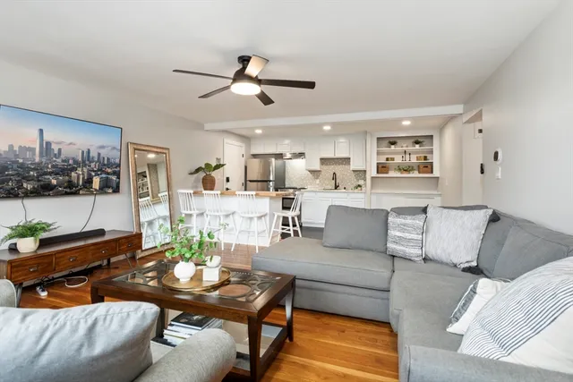 $299,900 | 100 Magnolia Avenue, Unit 36, Lynn, MA 01904