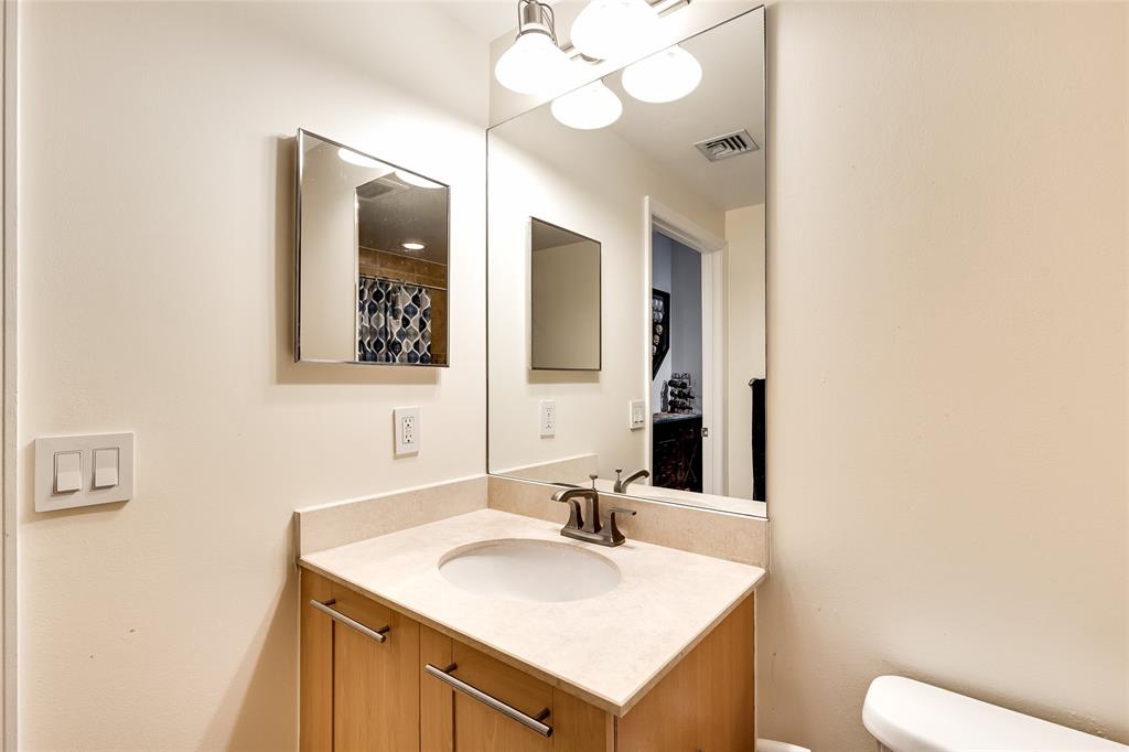 511 Southeast 5th Avenue, Unit 1602 Fort Lauderdale, FL 33301 - Photo 20 of 66 a bathroom with a sink and a mirror