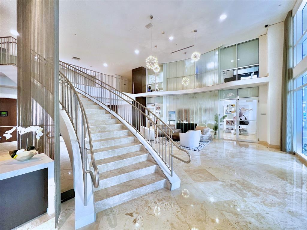 511 Southeast 5th Avenue, Unit 1602 Fort Lauderdale, FL 33301 - Photo 27 of 66 a view of entryway and kitchen