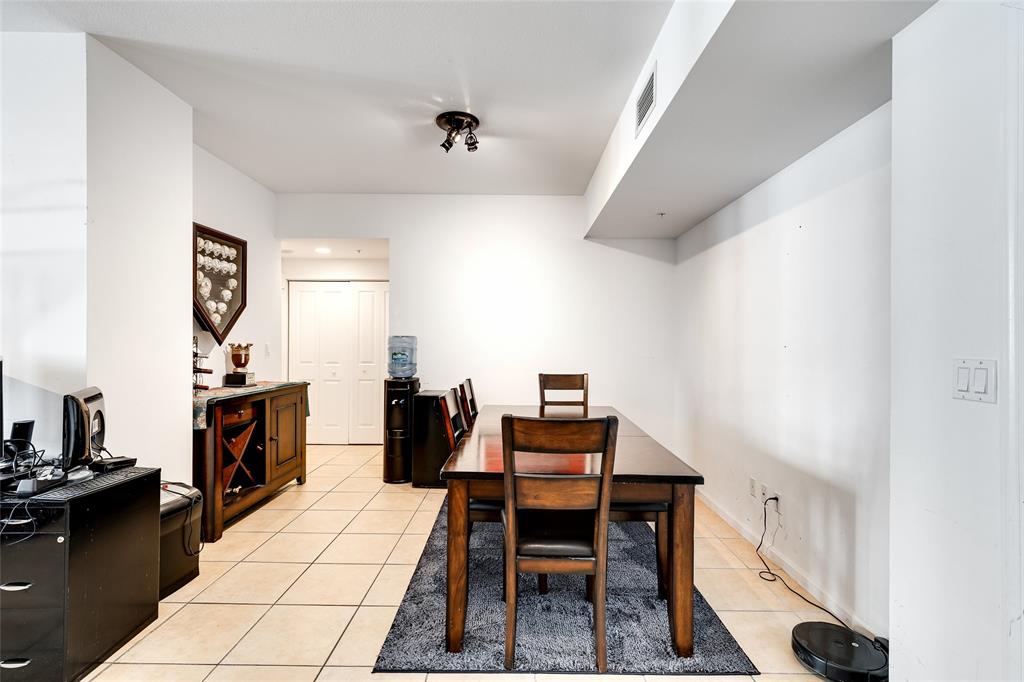 511 Southeast 5th Avenue, Unit 1602 Fort Lauderdale, FL 33301 - Photo 8 of 66 a view of a dining room with furniture