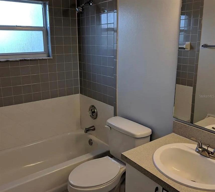 671 Regency Way Kissimmee, FL 34758 - Photo 9 of 14
