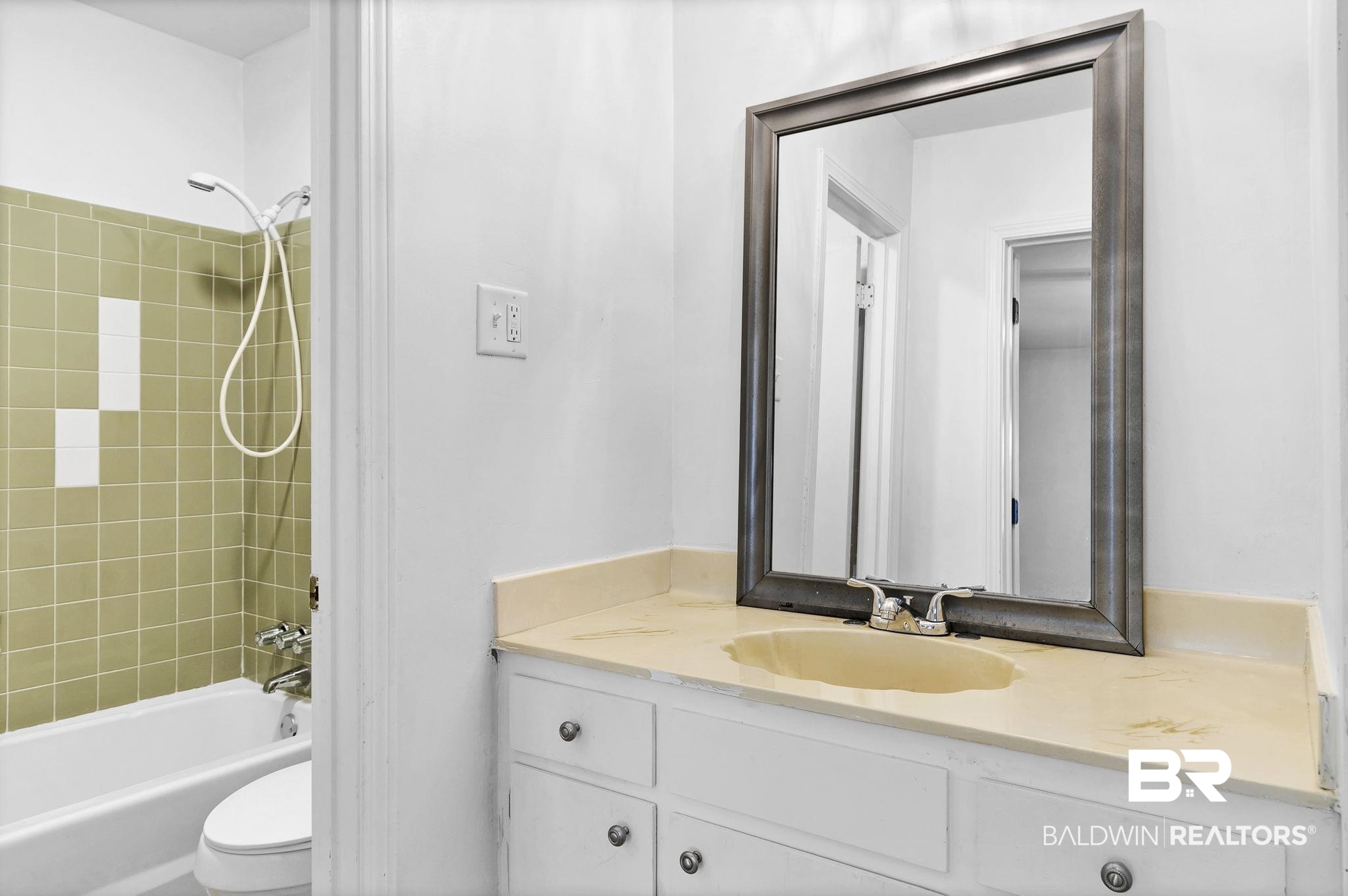 5817 Woodgate Road Mobile, AL 36609 - Photo 43 of 85 Primary bathroom has separate room for shower/tub and toilet
