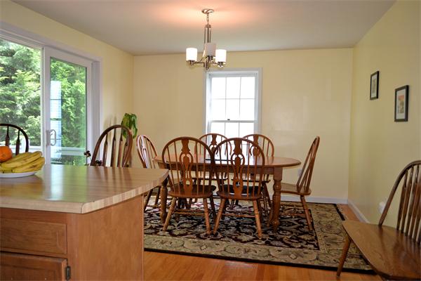 88 Stonegate Road, Unit 88 Chelmsford, MA 01824 - Photo 4 of 15