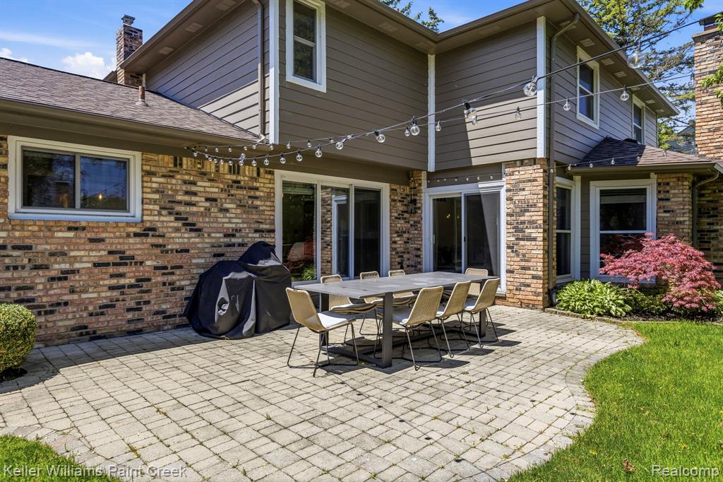 1675 North Kilburn Road Rochester Hills, MI 48306 - Photo 7 of 48