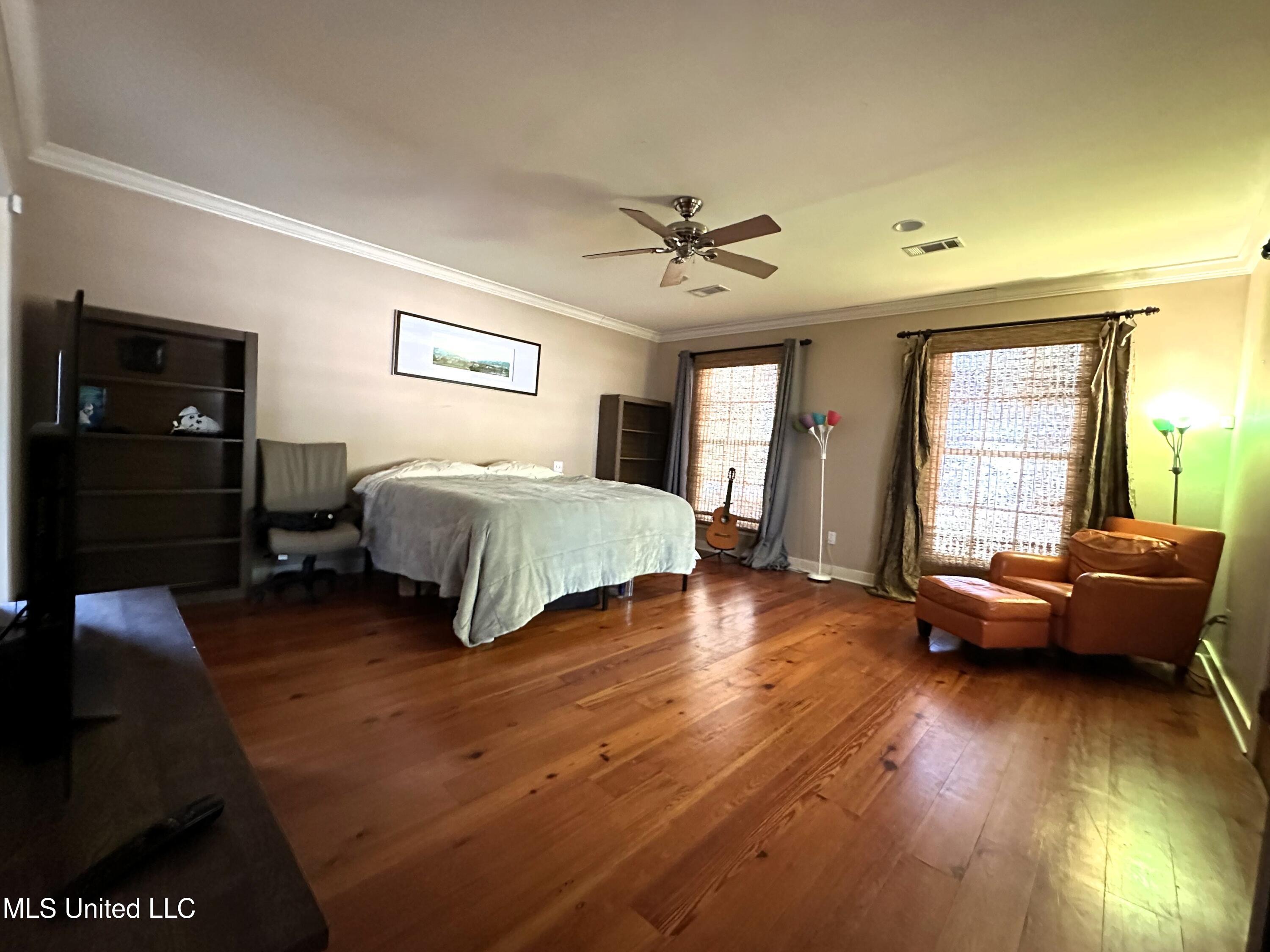 650 Meadowbrook Road Jackson, MS 39206 - Photo 13 of 18 Primary Bedroom