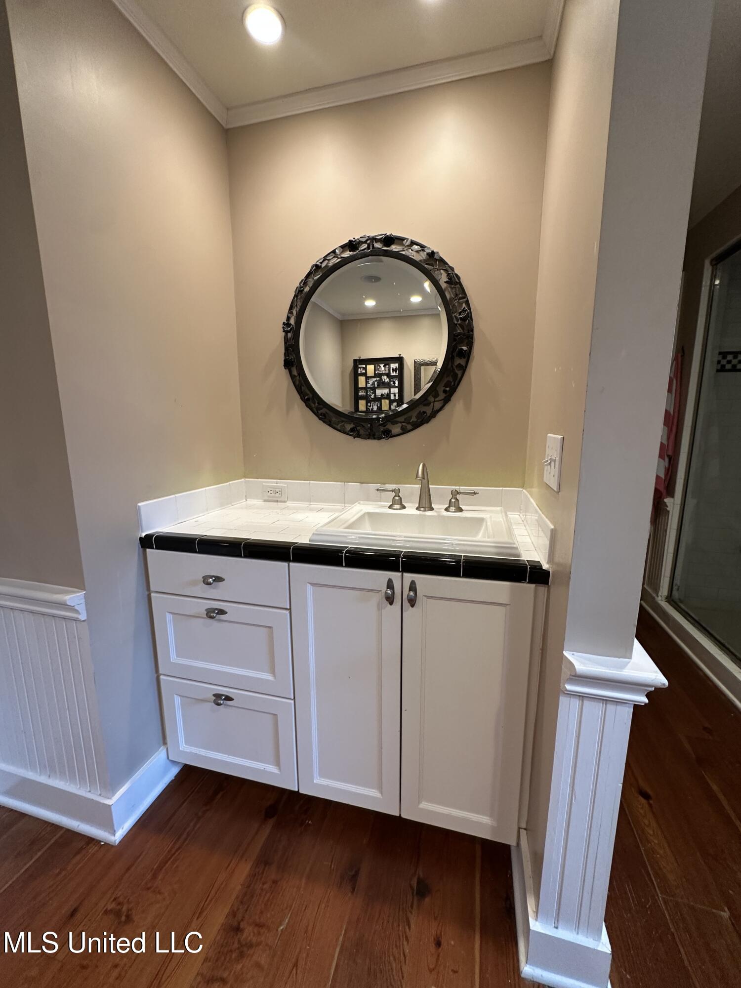 650 Meadowbrook Road Jackson, MS 39206 - Photo 14 of 18 Primary Bath Vanity 1