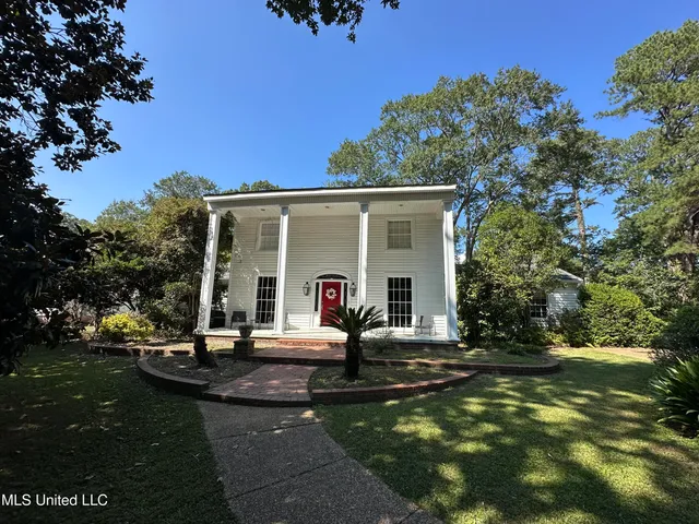 $299,000 | 650 Meadowbrook Road, Jackson, MS 39206