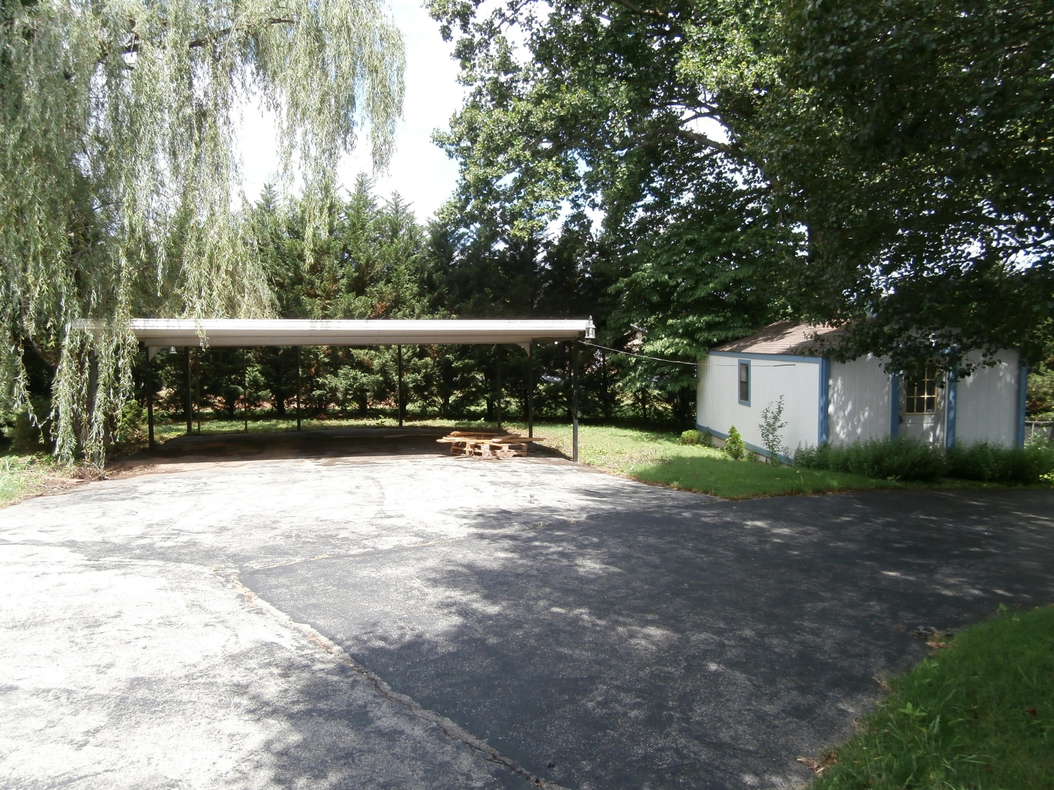 7207 Old Tuckaleechee Road Townsend, TN 37882 - Photo 3 of 25 Gallery Image 3