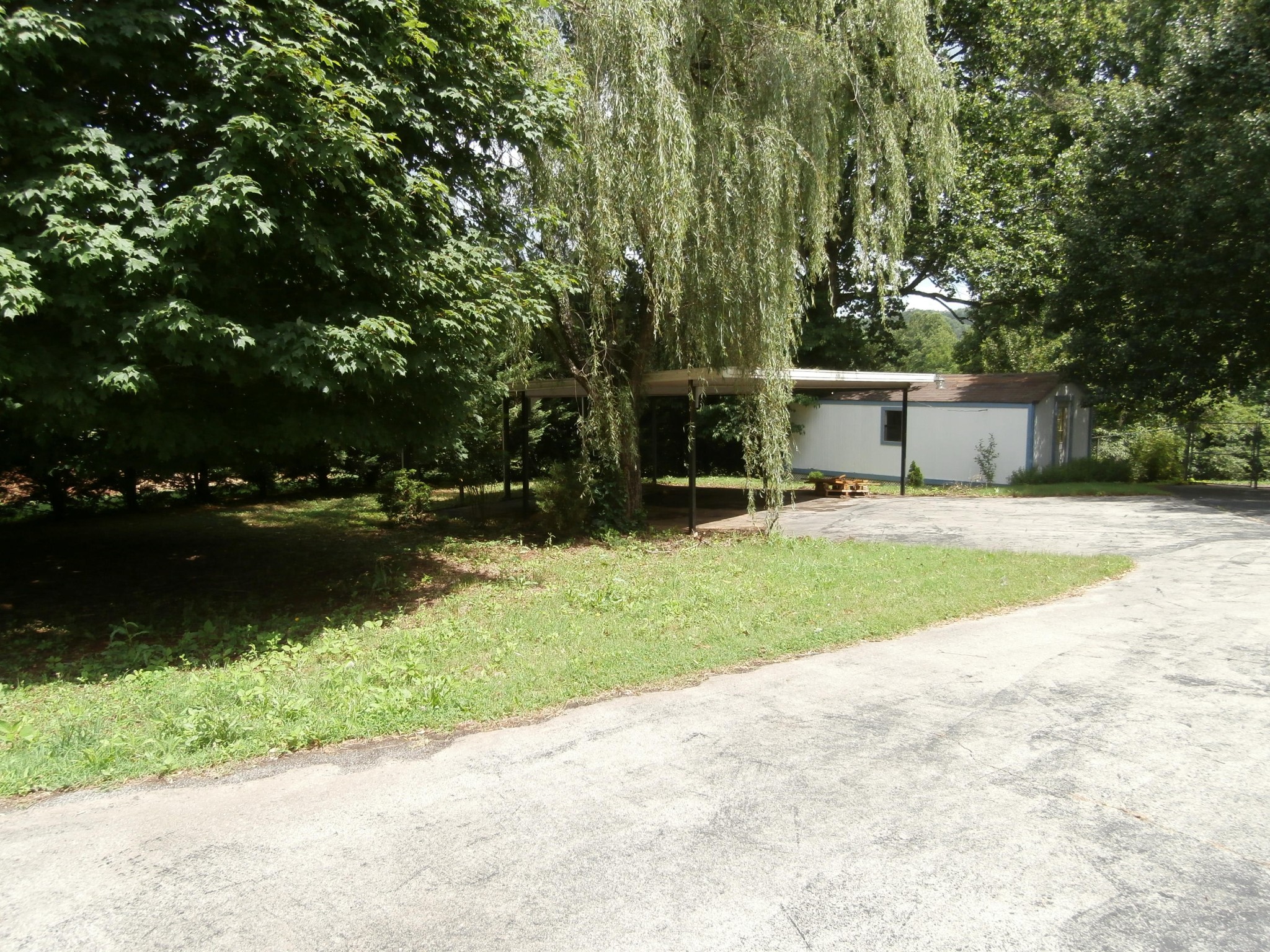 7207 Old Tuckaleechee Road Townsend, TN 37882 - Photo 4 of 25 Gallery Image 4