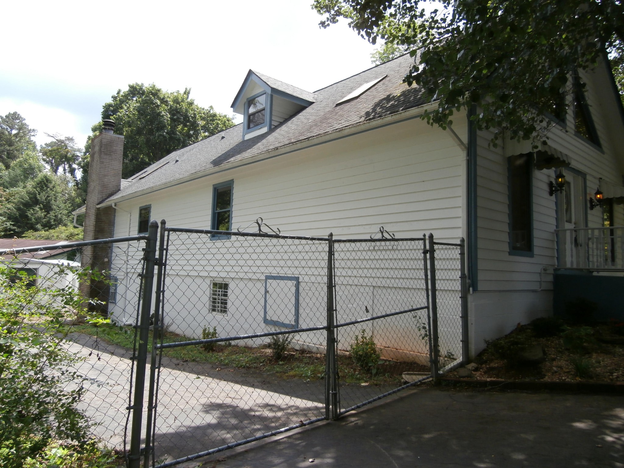 7207 Old Tuckaleechee Road Townsend, TN 37882 - Photo 10 of 25 Gallery Image 10