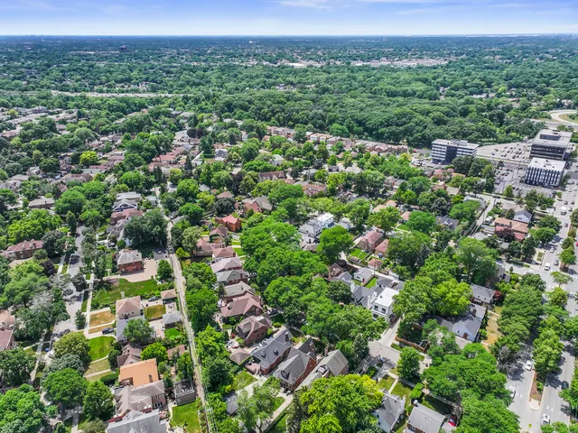 $1,199,000 | 5944 North Knox Avenue, Chicago, IL 60646